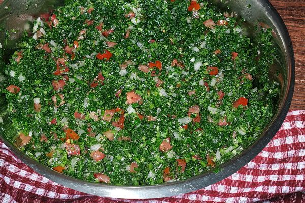 Tabbouleh, parsley salad, Lebanese cooking recipes